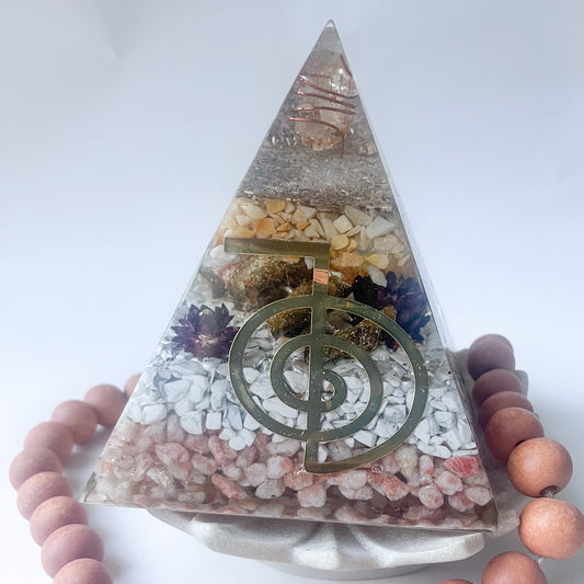 Medium Orgonite Pyramid 12cm in Height - Yellow Aventurine, Howlite & Sunstone Handmade